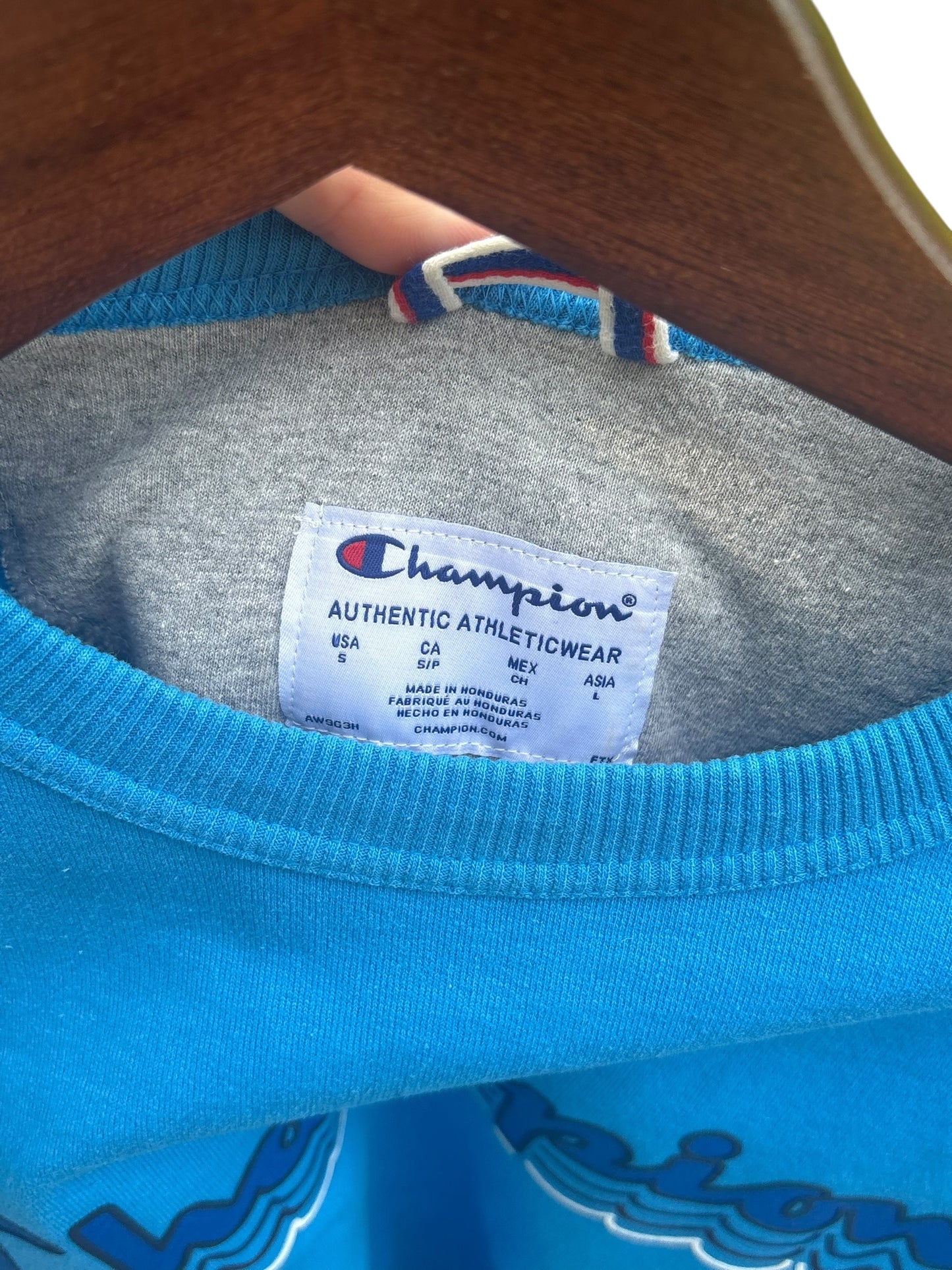 Champion Power-blend Crewneck Sweatshirt – Blue – Size S