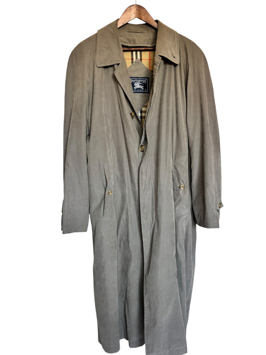 Vintage Burberry Men's R40 Double-Breasted Long Trench - MD/LG