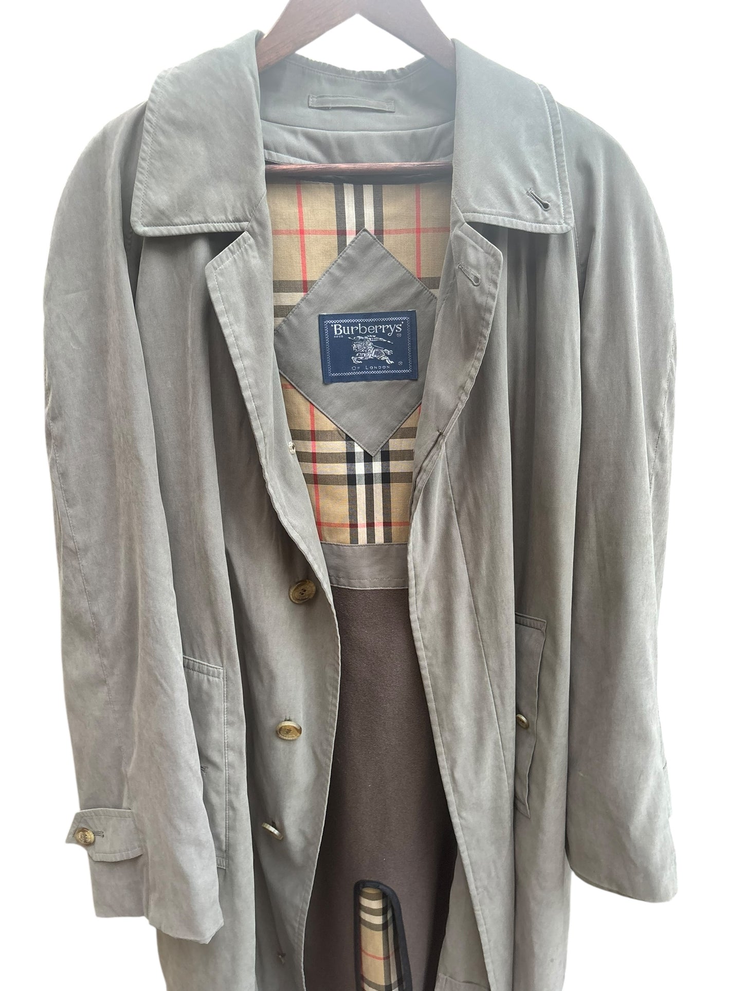 Vintage Burberry Men's R40 Double-Breasted Long Trench - MD/LG