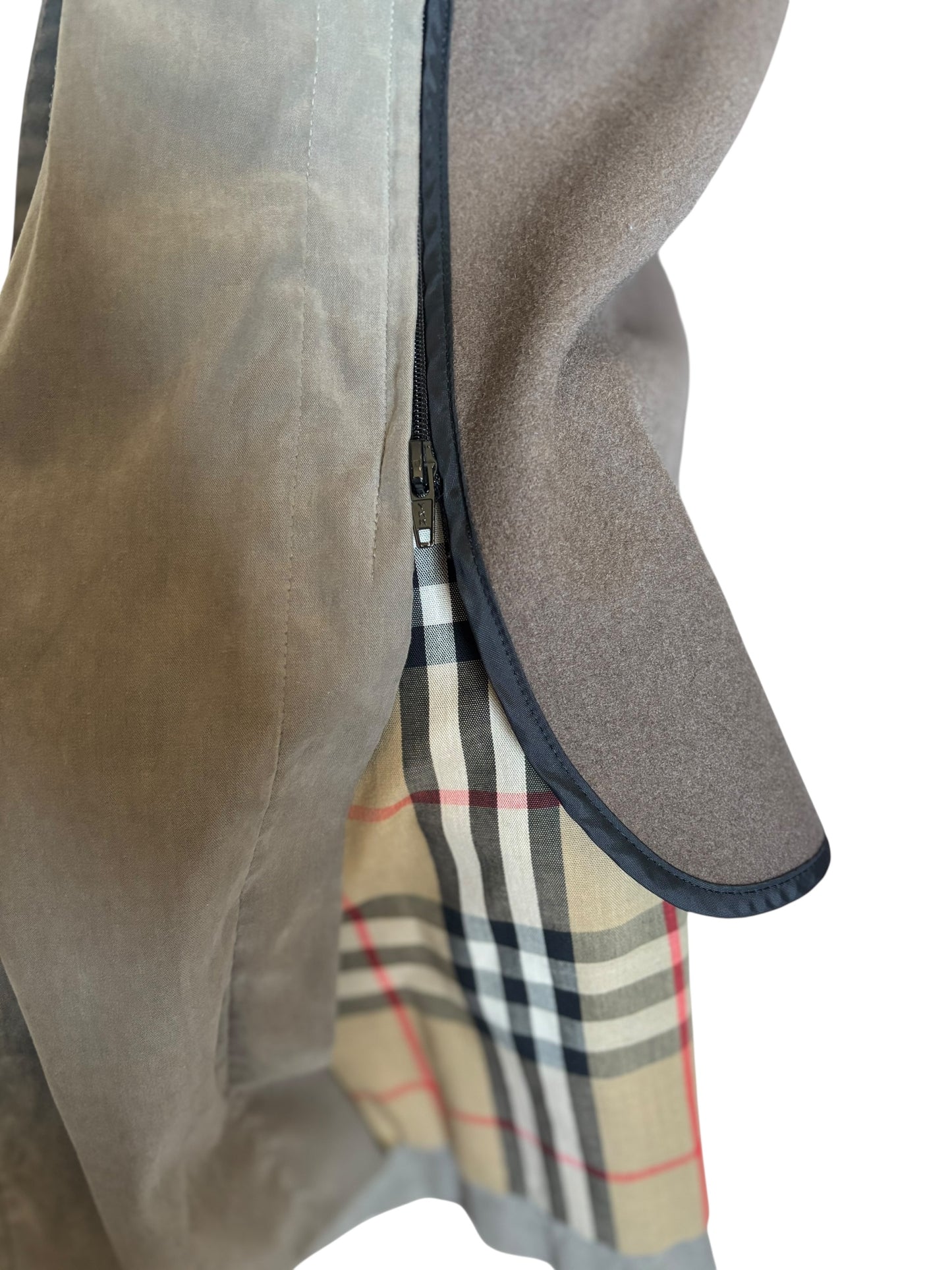 Vintage Burberry Men's R40 Double-Breasted Long Trench - MD/LG