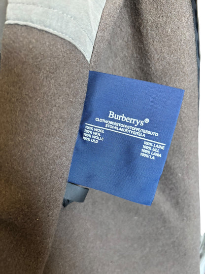 Vintage Burberry Men's R40 Double-Breasted Long Trench - MD/LG